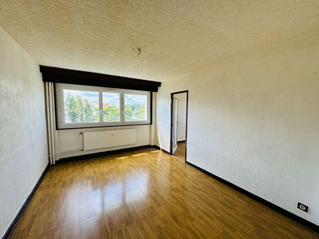 Achat appartement à vendre 4 pièces 77 m² - Roanne