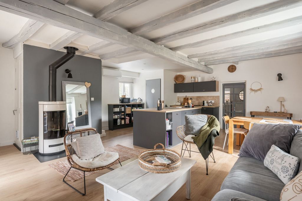 Achat maison à vendre 4 chambres 116 m² - Le Versoud