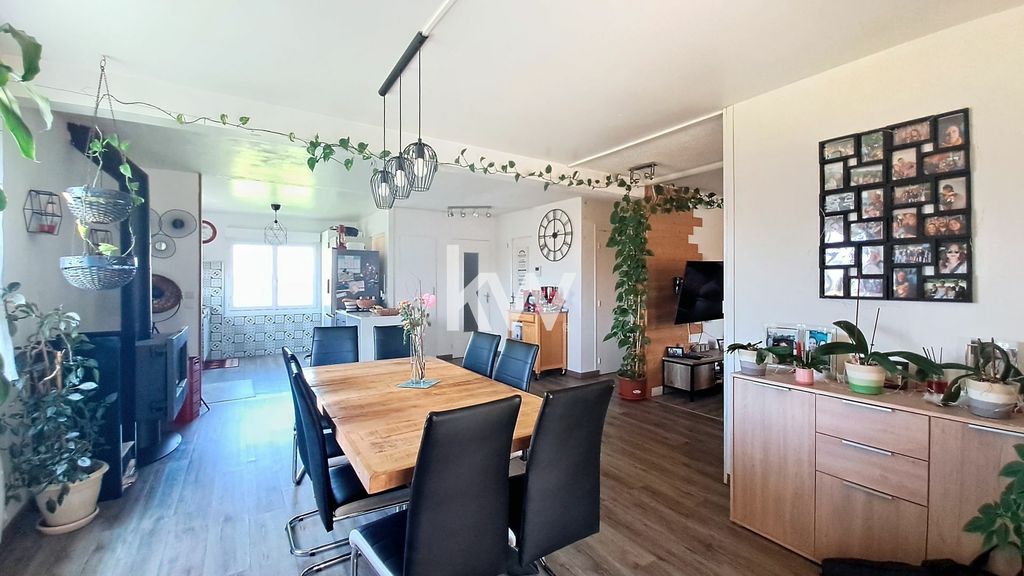 Achat maison à vendre 5 chambres 136 m² - Crozon