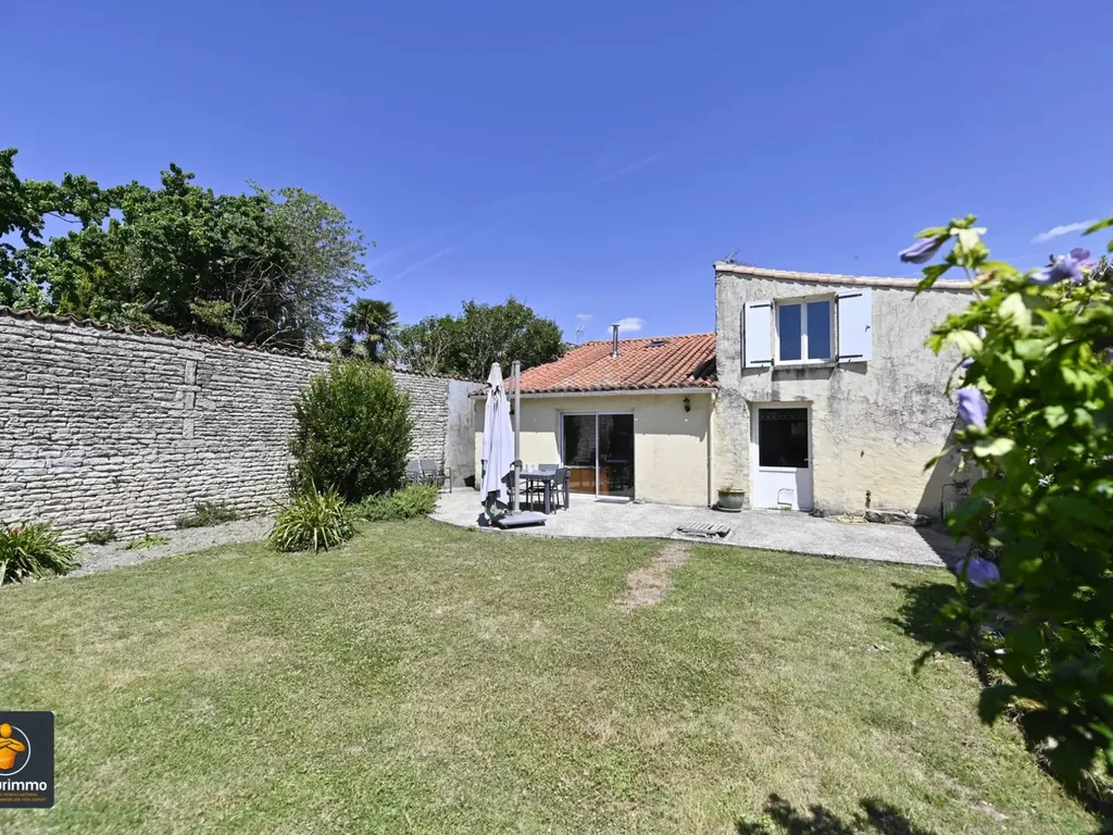 Achat maison à vendre 3 chambres 105 m² - Mauzé-sur-le-Mignon