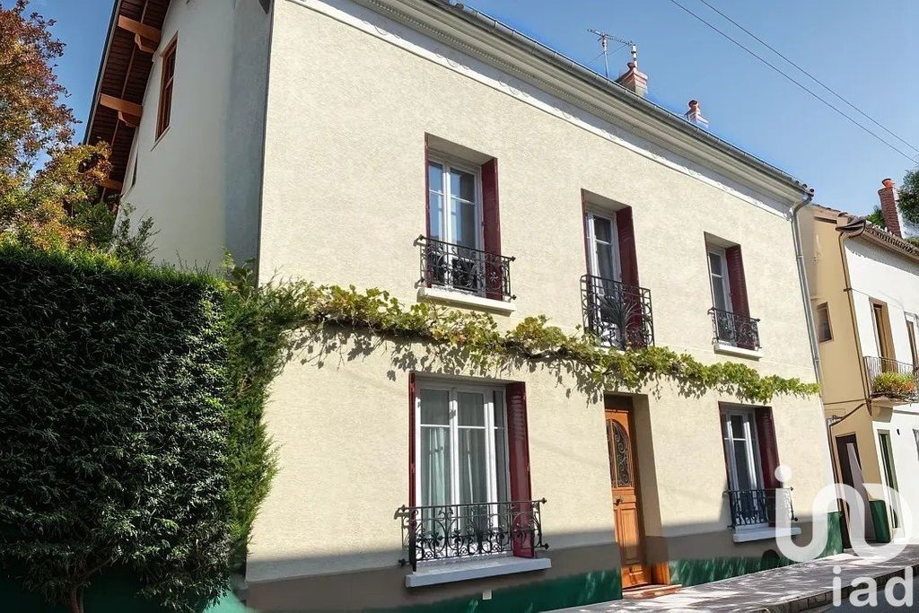 Achat maison à vendre 6 chambres 213 m² - Quincy-Voisins