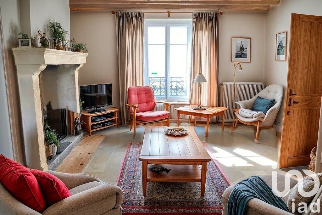 Achat maison à vendre 6 chambres 213 m² - Quincy-Voisins