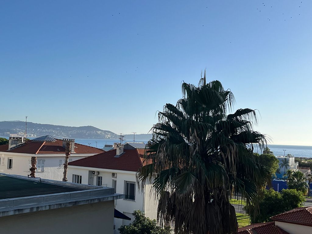 Achat appartement à vendre 2 pièces 43 m² - Nice