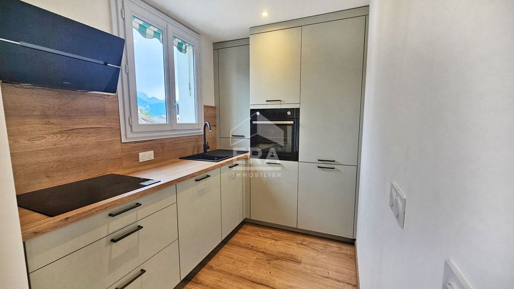 Achat appartement à vendre 3 pièces 50 m² - Annecy