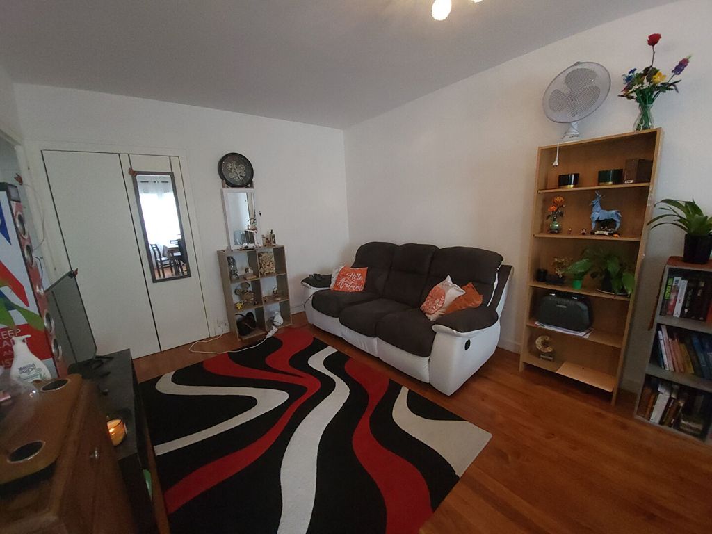 Achat appartement à vendre 2 pièces 58 m² - Rochefort