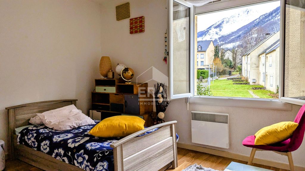 Achat appartement à vendre 5 pièces 108 m² - Luz-Saint-Sauveur