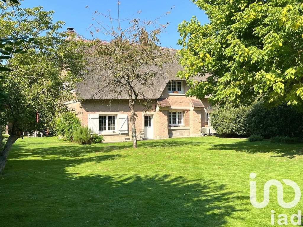 Achat maison à vendre 5 chambres 175 m² - Poigny-la-Forêt