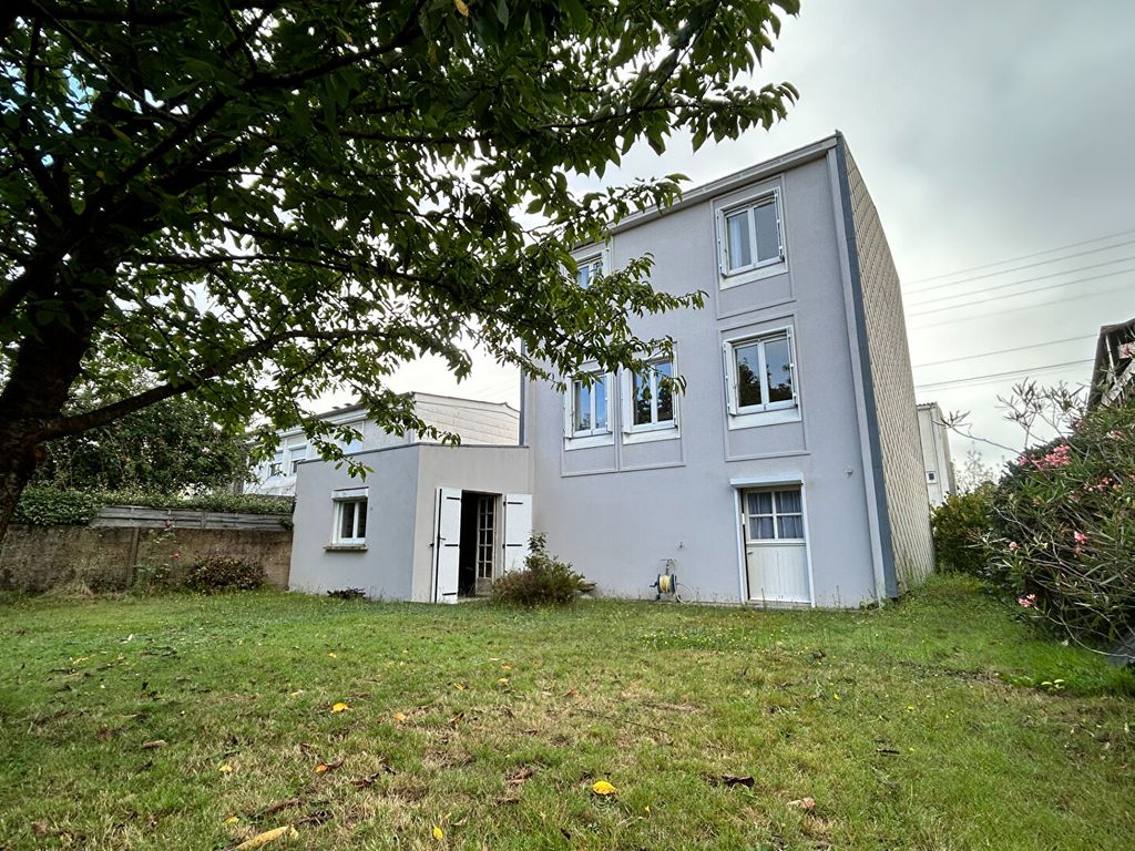 Achat maison à vendre 3 chambres 77 m² - Rezé