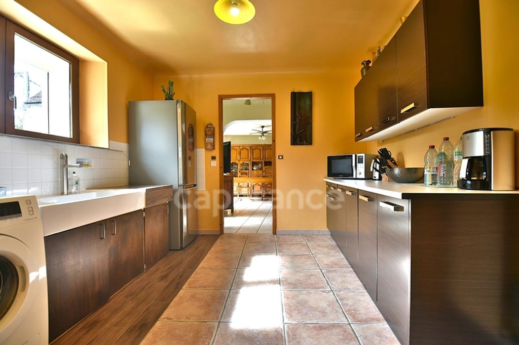 Achat maison à vendre 3 chambres 140 m² - Bellechaume