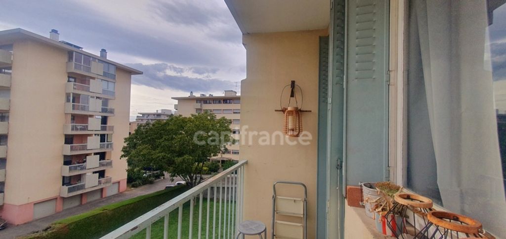 Achat appartement à vendre 3 pièces 61 m² - Annemasse