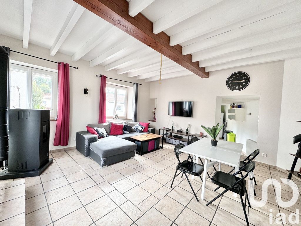 Achat maison 3 chambre(s) - Le Chambon-Feugerolles