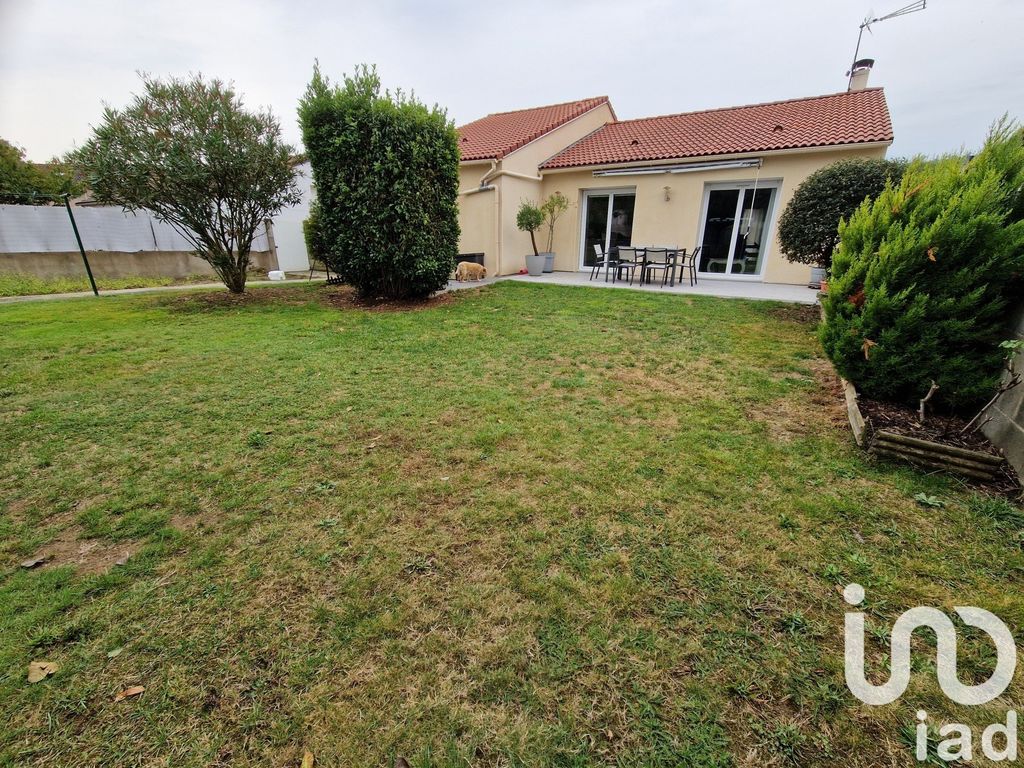 Achat maison à vendre 4 chambres 120 m² - Cholet