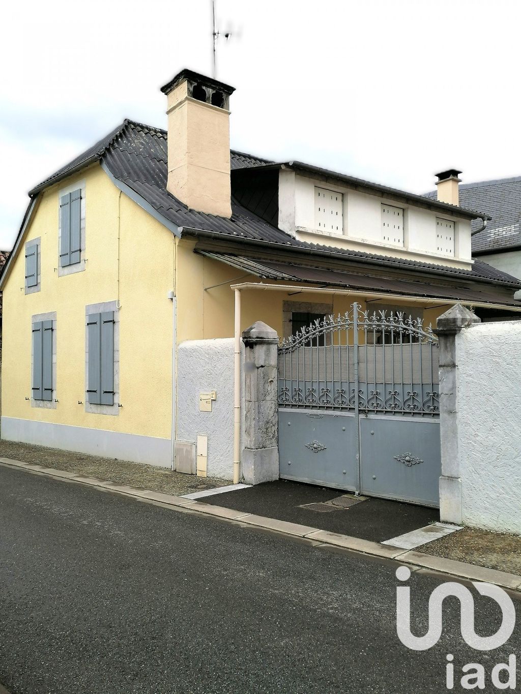 Achat maison à vendre 2 chambres 112 m² - Montaut