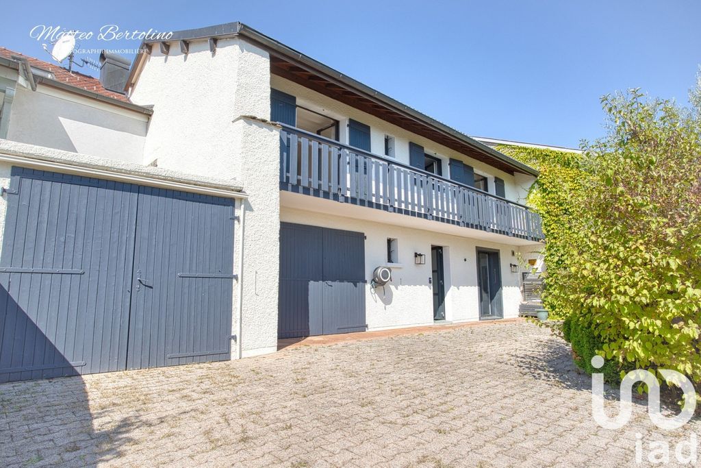 Achat maison à vendre 4 chambres 151 m² - Divonne-les-Bains