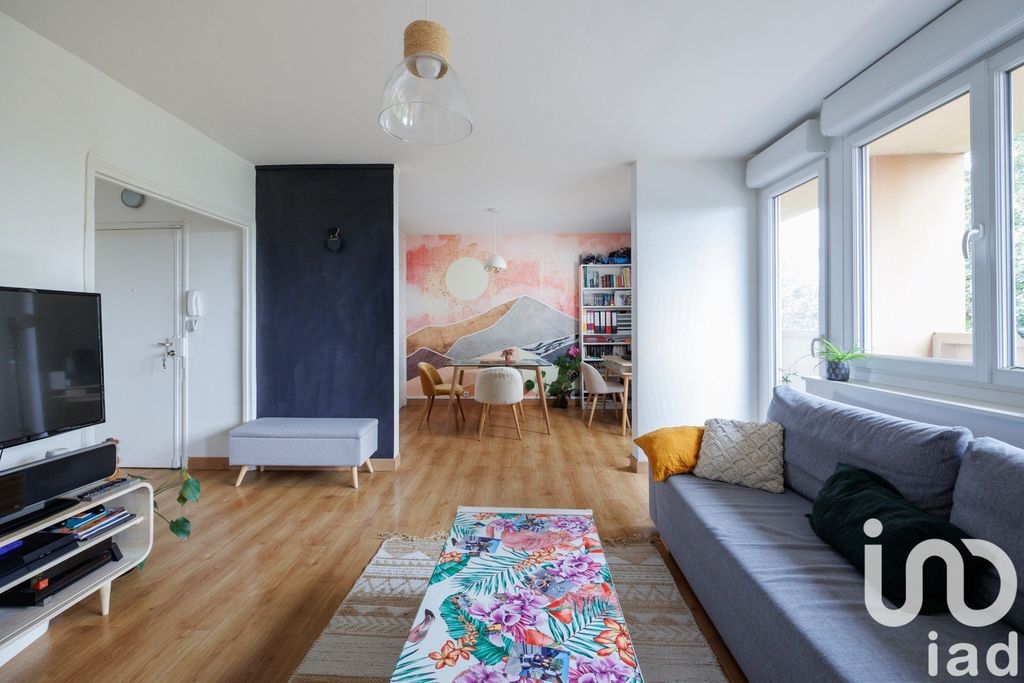 Achat appartement à vendre 4 pièces 69 m² - Écully