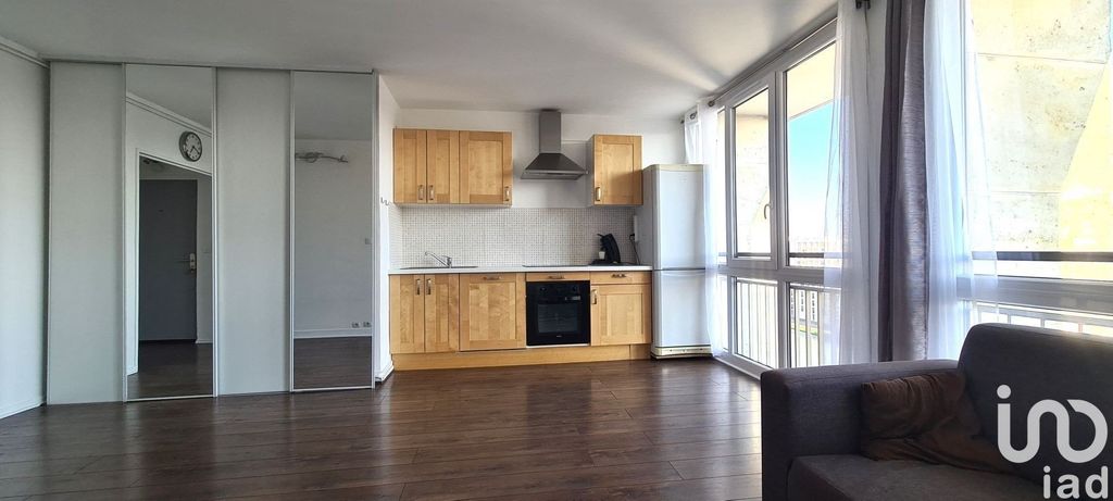 Achat appartement à vendre 3 pièces 55 m² - Meudon la Forêt