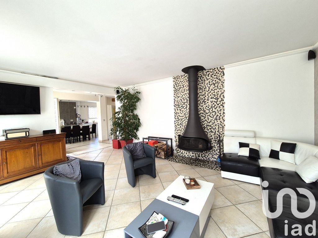 Achat maison à vendre 4 chambres 145 m² - Guignes