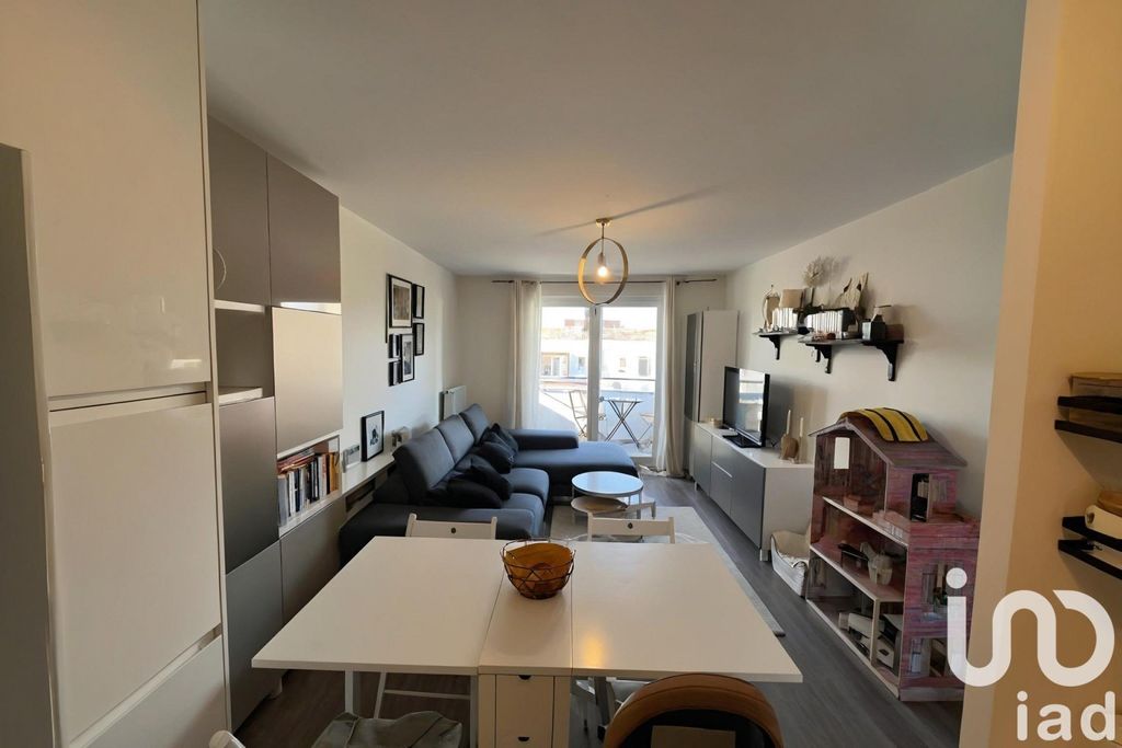 Achat appartement à vendre 3 pièces 62 m² - Romainville