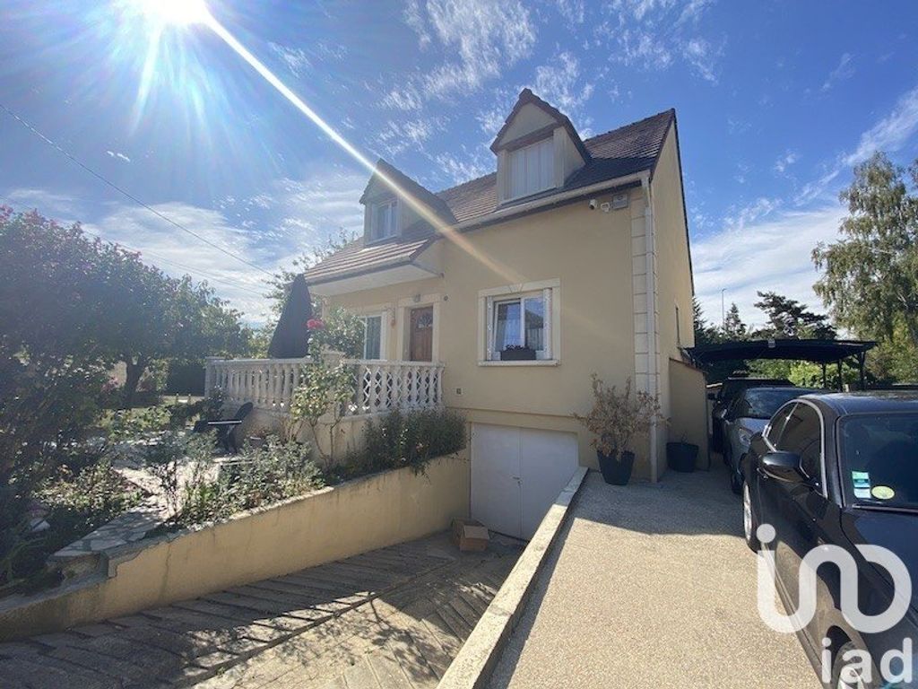 Achat maison à vendre 3 chambres 110 m² - Saint-Leu-la-Forêt