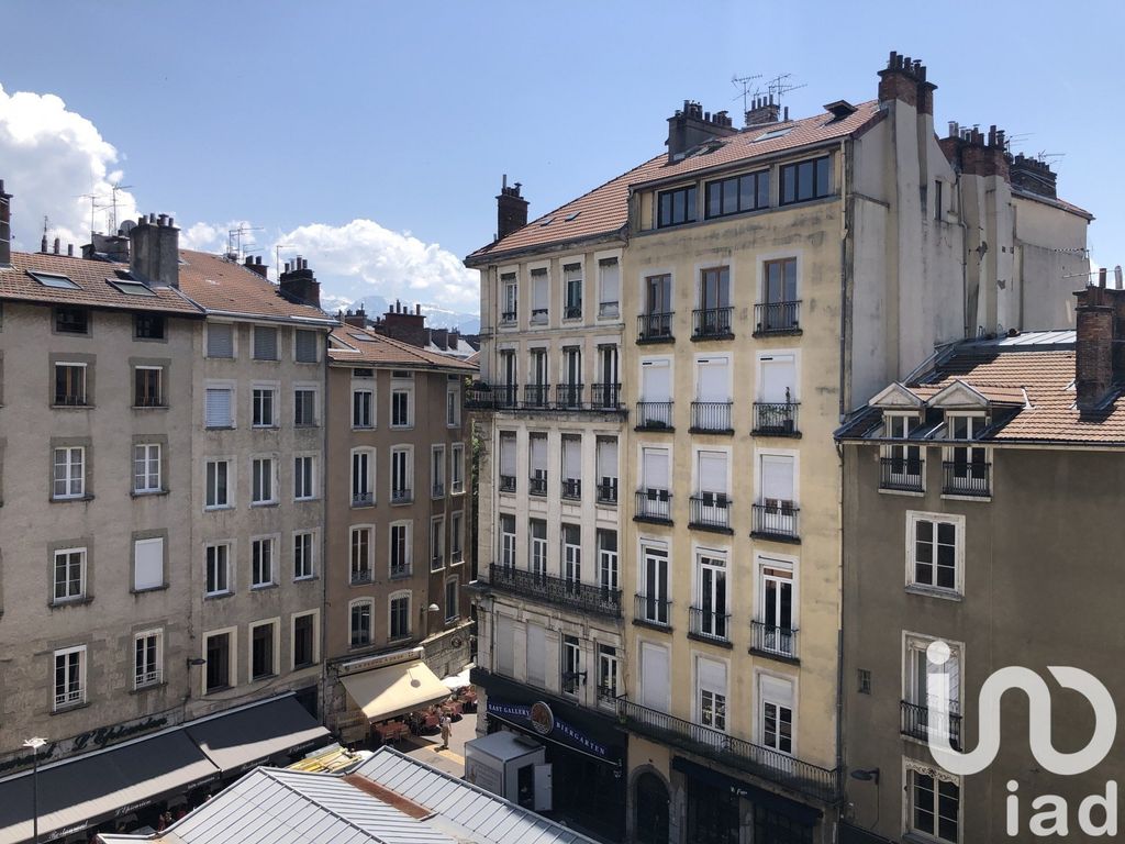 Achat appartement à vendre 2 pièces 56 m² - Grenoble