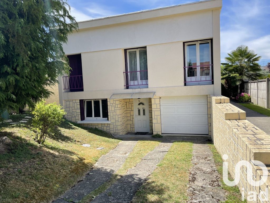 Achat maison à vendre 4 chambres 140 m² - Gonesse