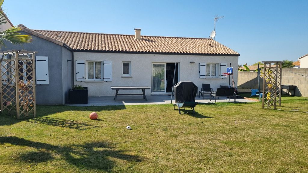 Achat maison à vendre 3 chambres 100 m² - L'Île-d'Olonne