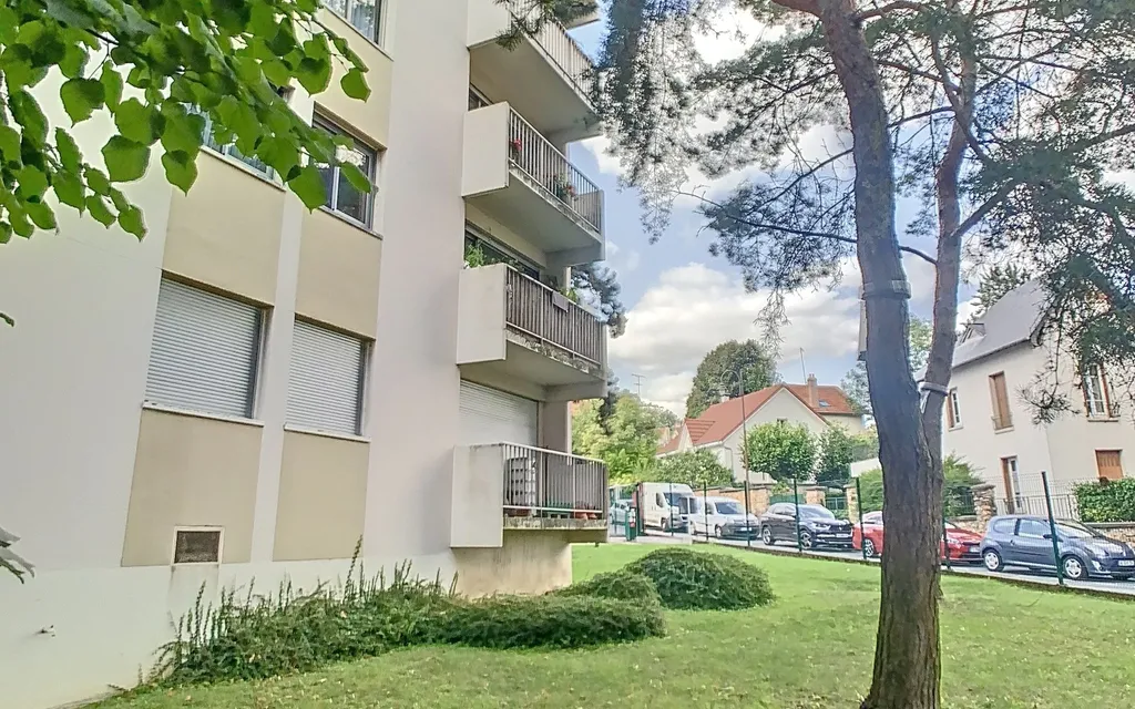 Achat appartement à vendre 3 pièces 72 m² - Châtenay-Malabry