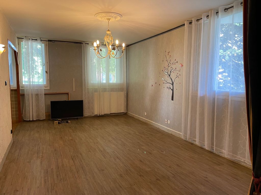 Achat appartement à vendre 5 pièces 100 m² - Chalon-sur-Saône