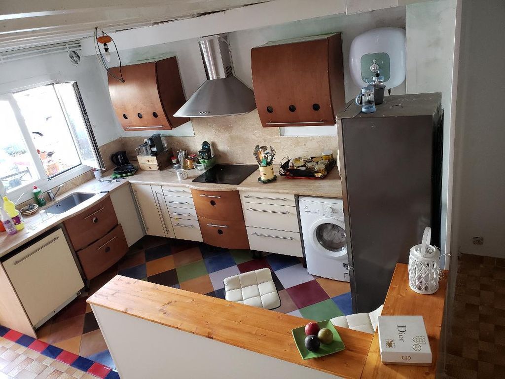 Achat maison à vendre 2 chambres 76 m² - Hendaye