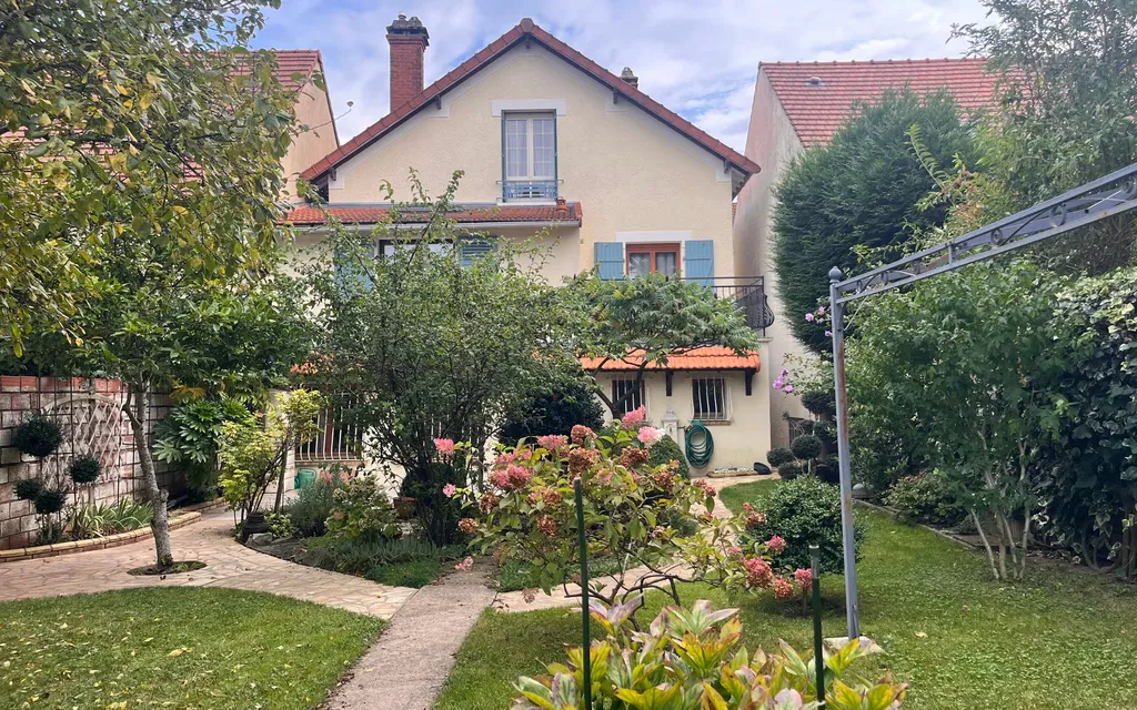 Achat maison à vendre 4 chambres 112 m² - Savigny-sur-Orge