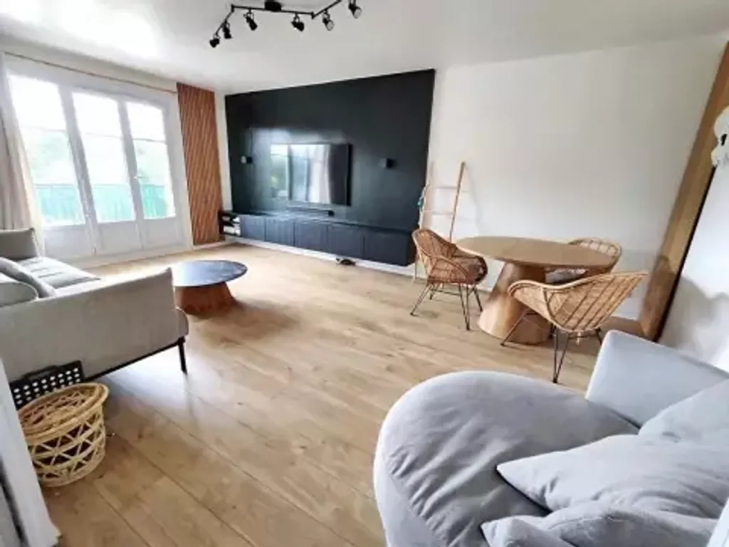 Achat appartement à vendre 3 pièces 65 m² - Plaisir