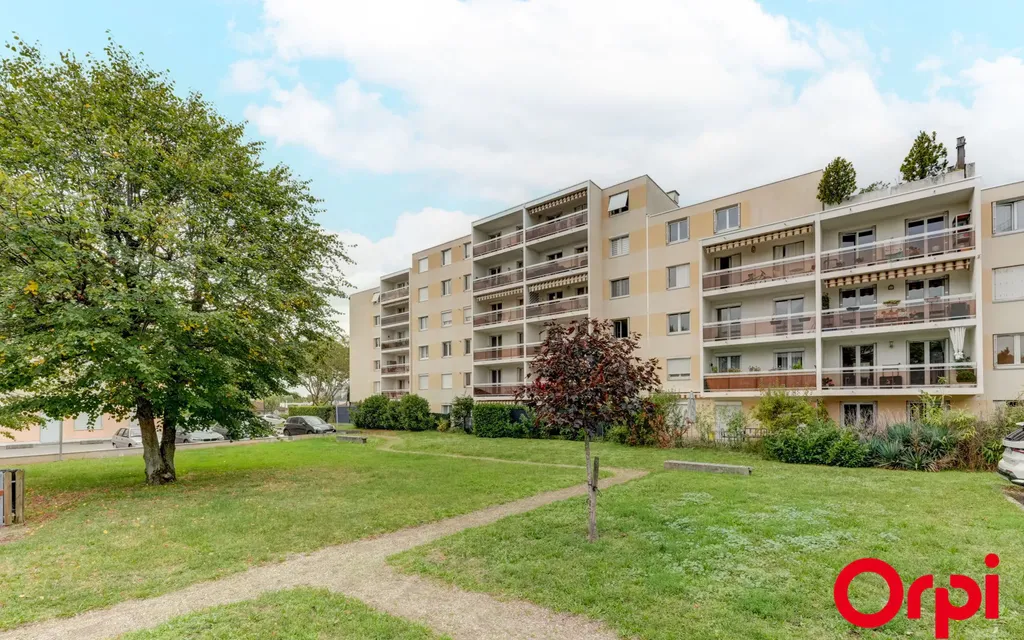 Achat appartement à vendre 2 pièces 53 m² - Caluire-et-Cuire