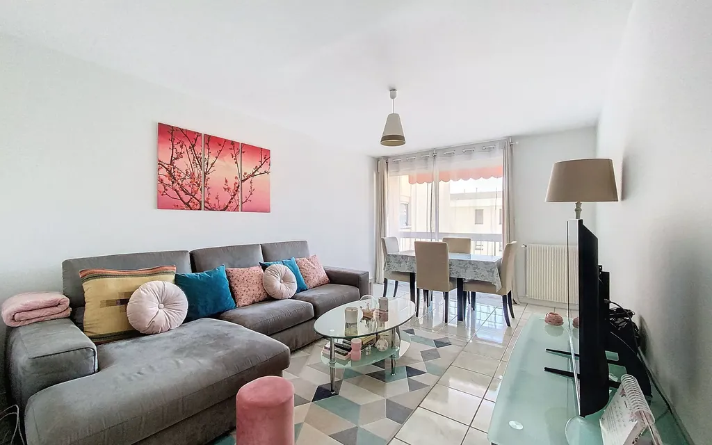 Achat appartement à vendre 3 pièces 65 m² - Annemasse