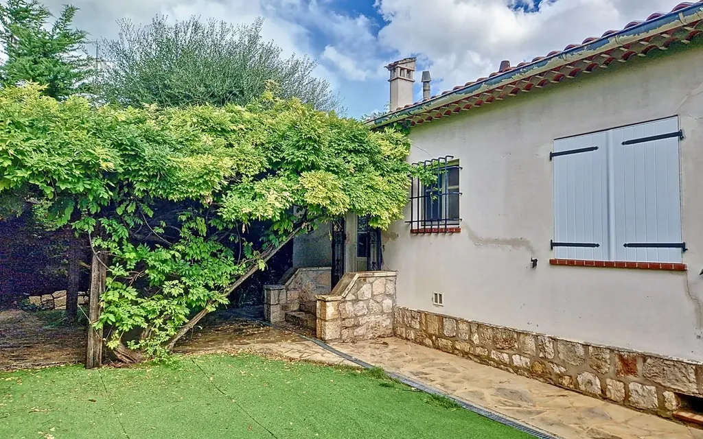 Achat maison à vendre 3 chambres 150 m² - Grasse