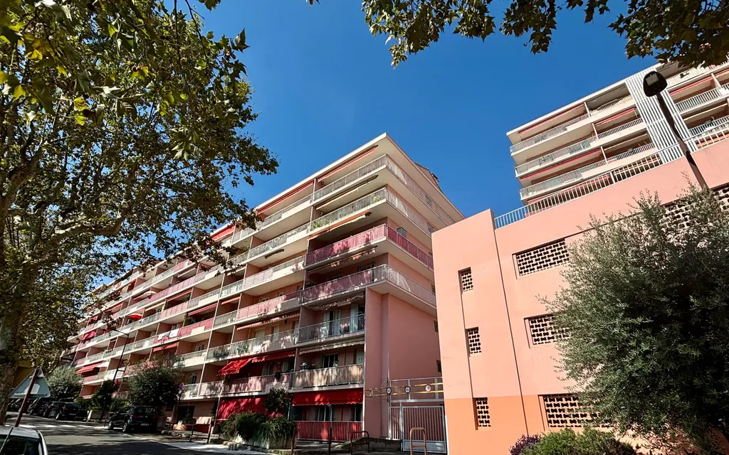 Achat appartement 4 pièce(s) Grasse