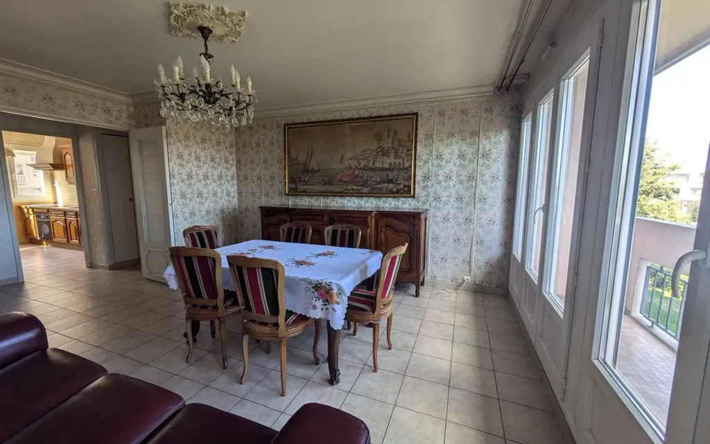 Achat appartement à vendre 4 pièces 83 m² - Mâcon