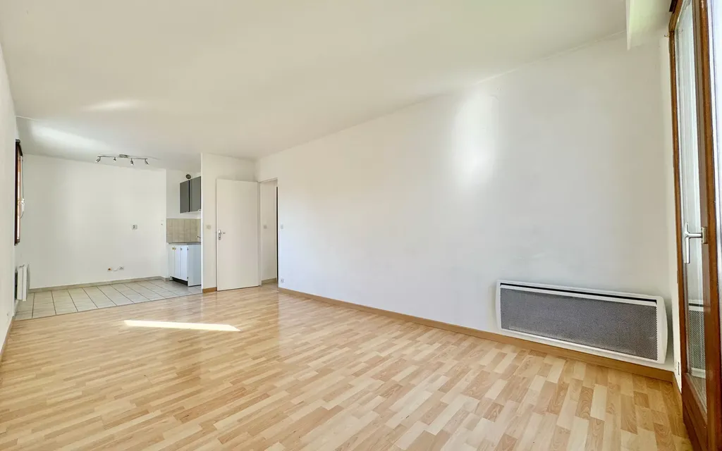 Achat appartement à vendre 2 pièces 47 m² - Ozoir-la-Ferrière