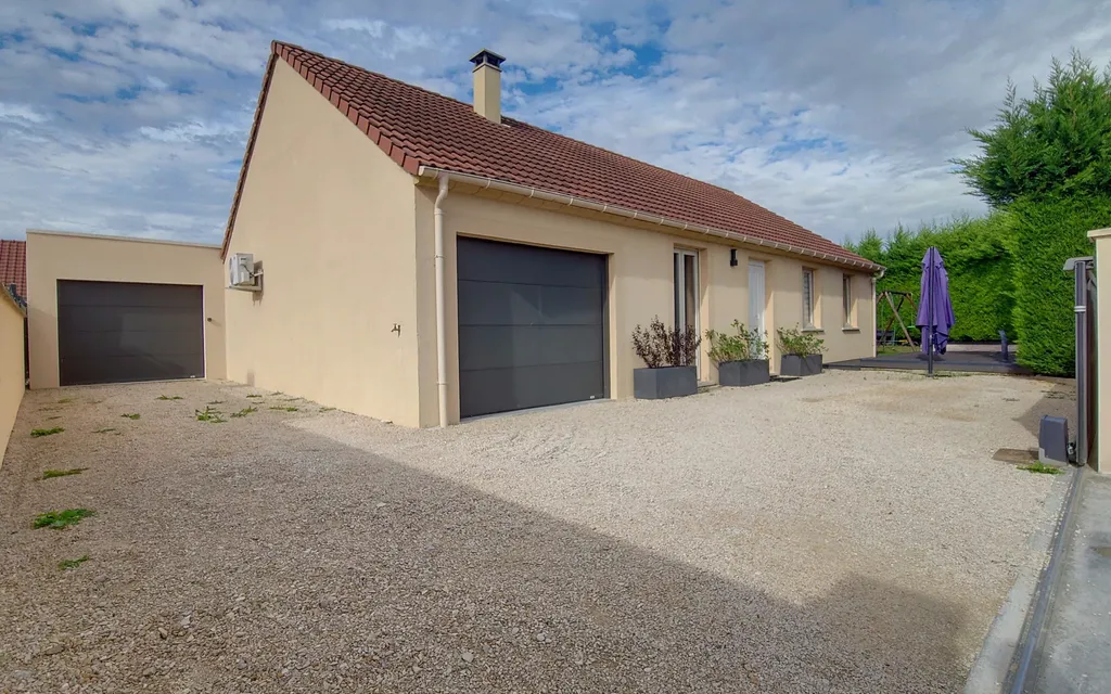 Achat maison à vendre 4 chambres 112 m² - Tréclun