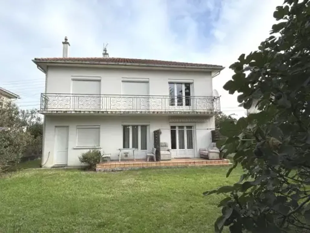 Achat maison à vendre 4 chambres 120 m² - Tarbes