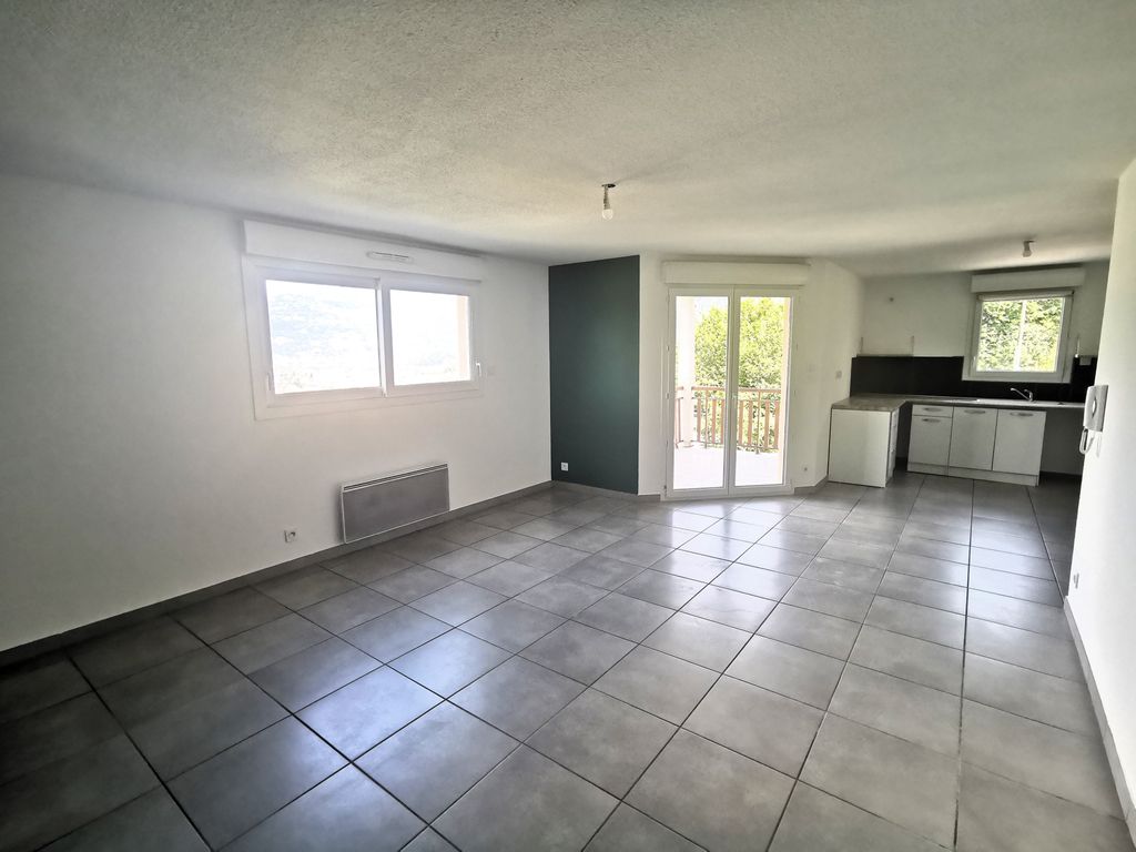 Achat appartement à vendre 3 pièces 63 m² - Scionzier