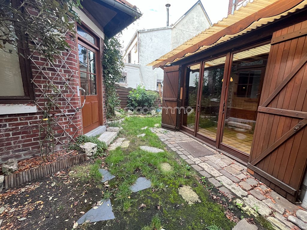 Achat maison à vendre 3 chambres 94 m² - Le Petit-Quevilly