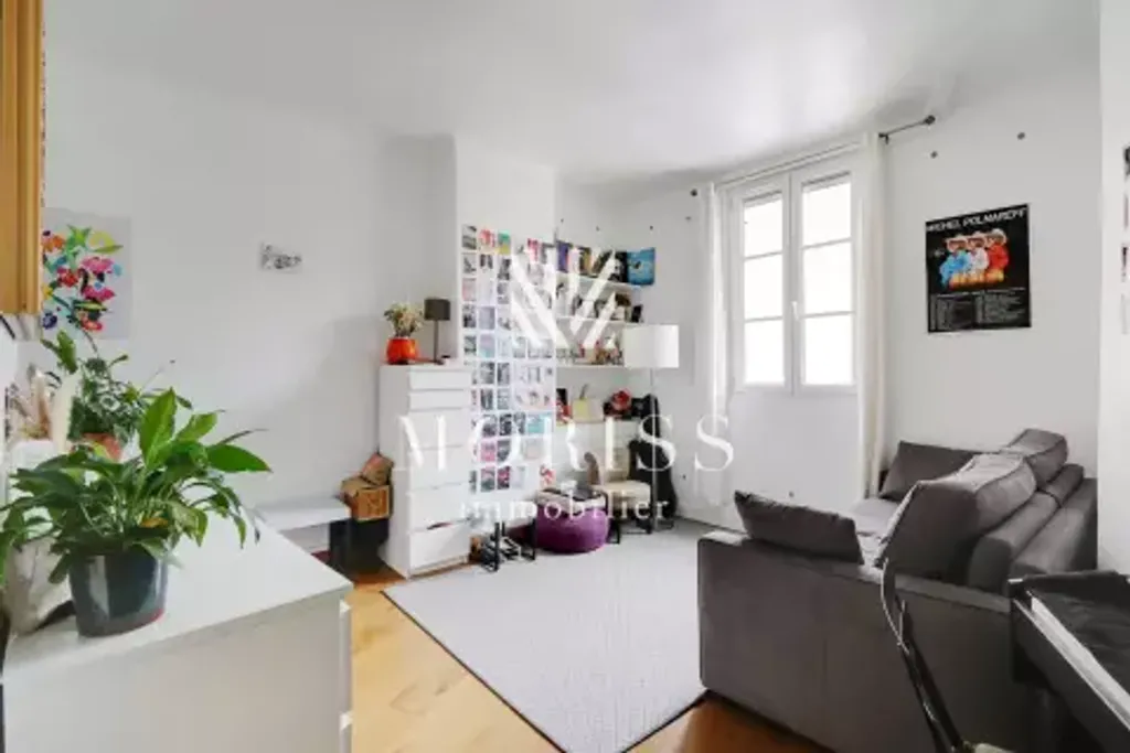 Achat studio à vendre 28 m² - Paris 9ème arrondissement