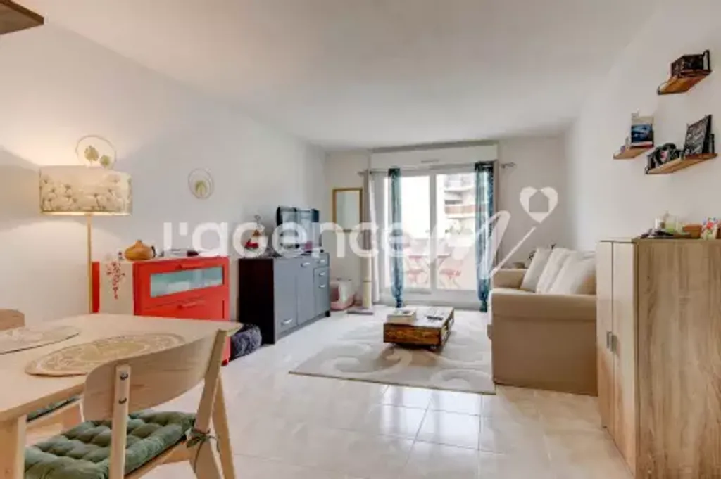 Achat appartement à vendre 2 pièces 39 m² - Nice