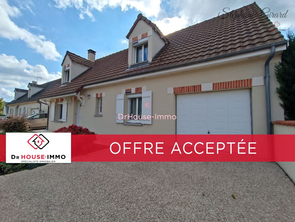 Achat maison à vendre 4 chambres 116 m² - Saran