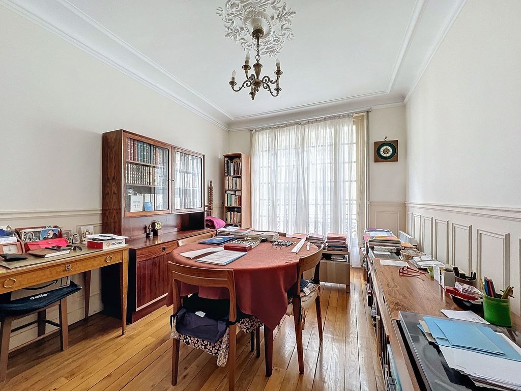 Achat appartement à vendre 2 pièces 39 m² - Paris 18ème arrondissement