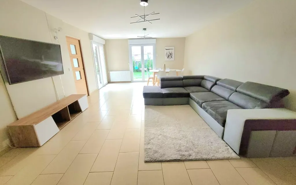 Achat maison à vendre 4 chambres 145 m² - Goussainville