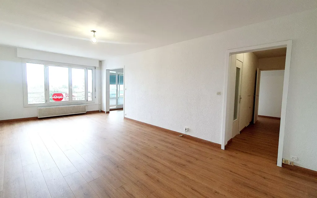 Achat appartement à vendre 5 pièces 101 m² - Saint-Genis-Pouilly