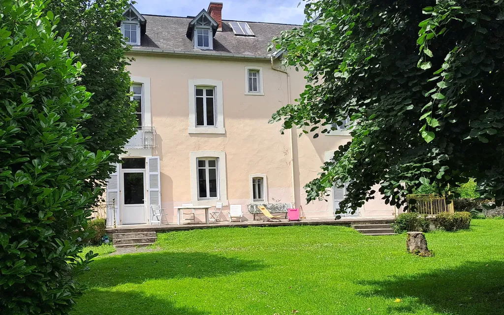 Achat maison 7 chambre(s) - Saint-Pé-de-Bigorre