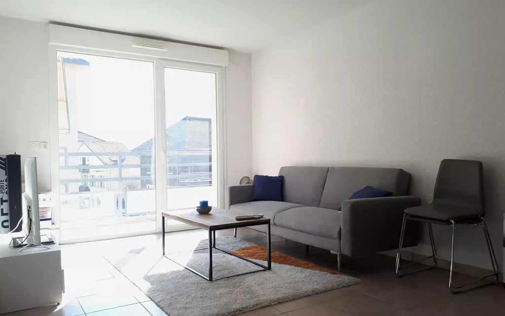 Achat appartement à vendre 2 pièces 41 m² - La Roche-sur-Foron