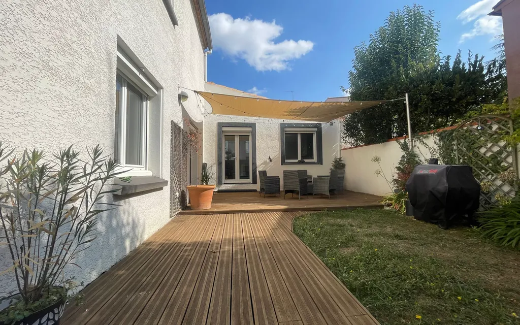 Achat maison à vendre 5 chambres 172 m² - Carcassonne